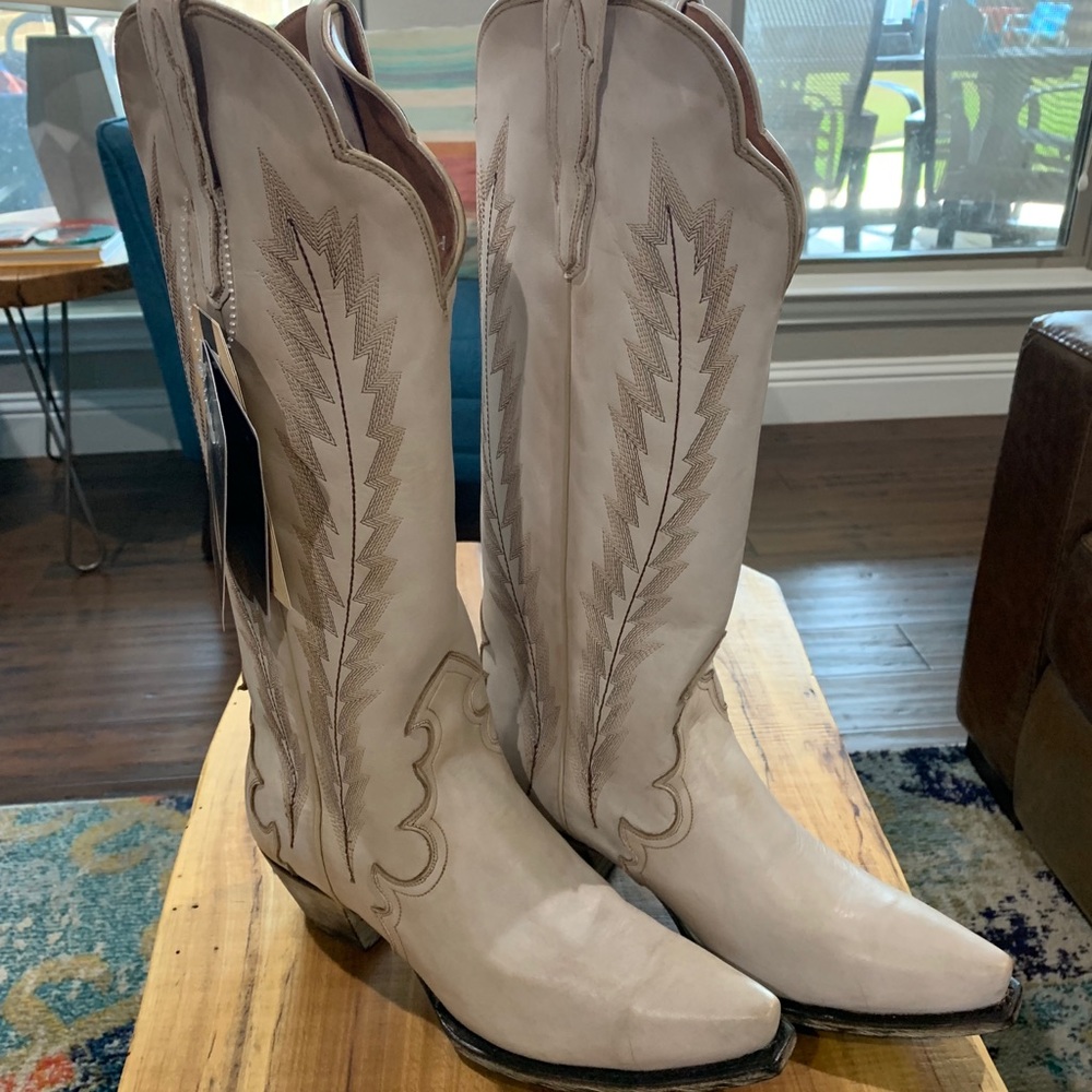 White Dan Post Cowboy Boots
